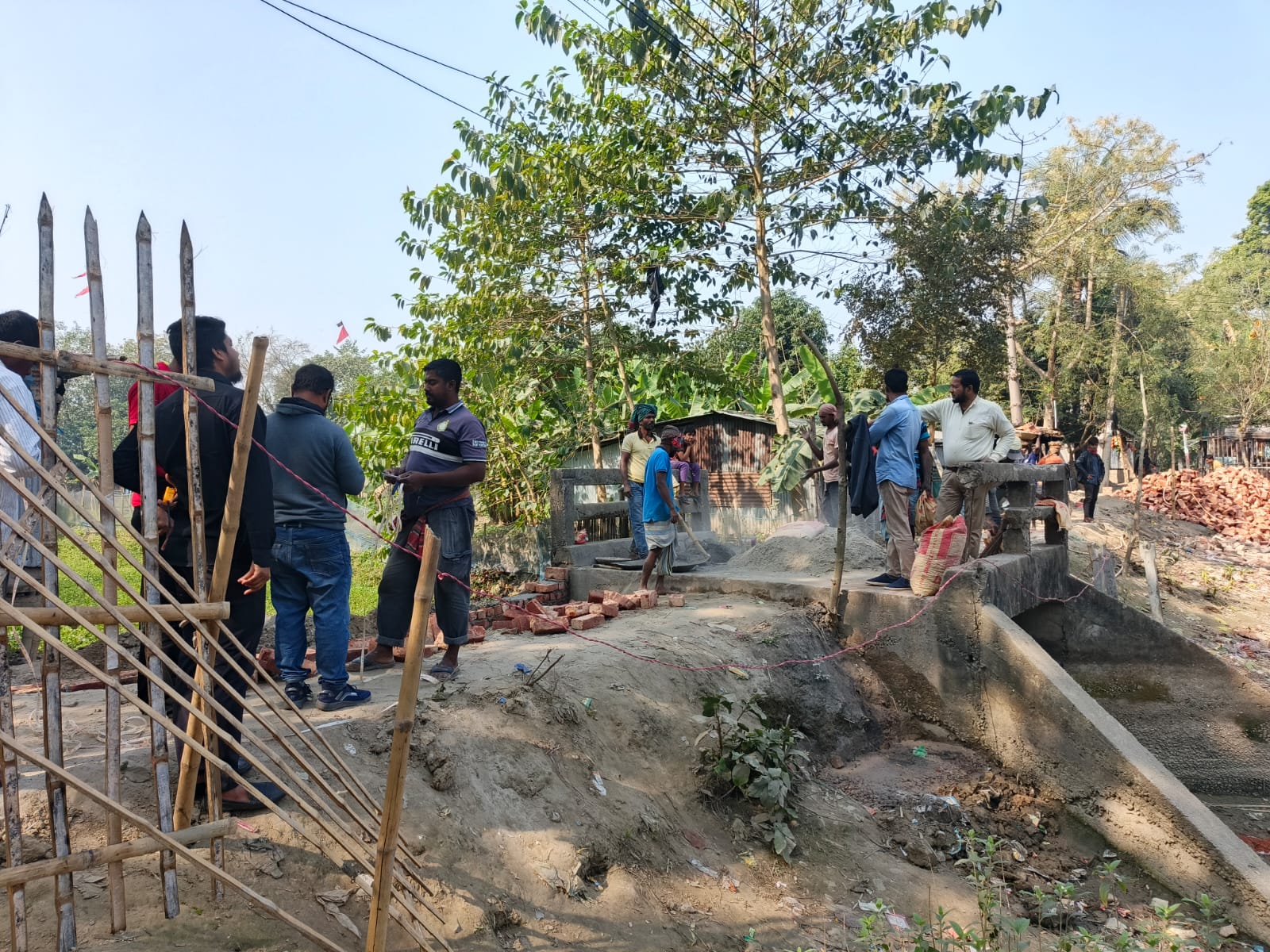 আলমডাঙ্গা পৌরসভায় লিনিক কার্যক্রম পরিচালনার স্থীরচিত্র